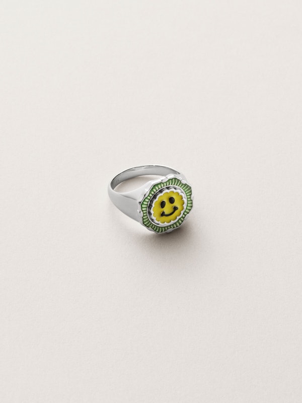 Moss Emerald Ring