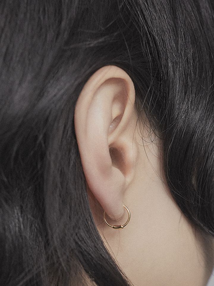 Maria Black gold diamond hoop earring