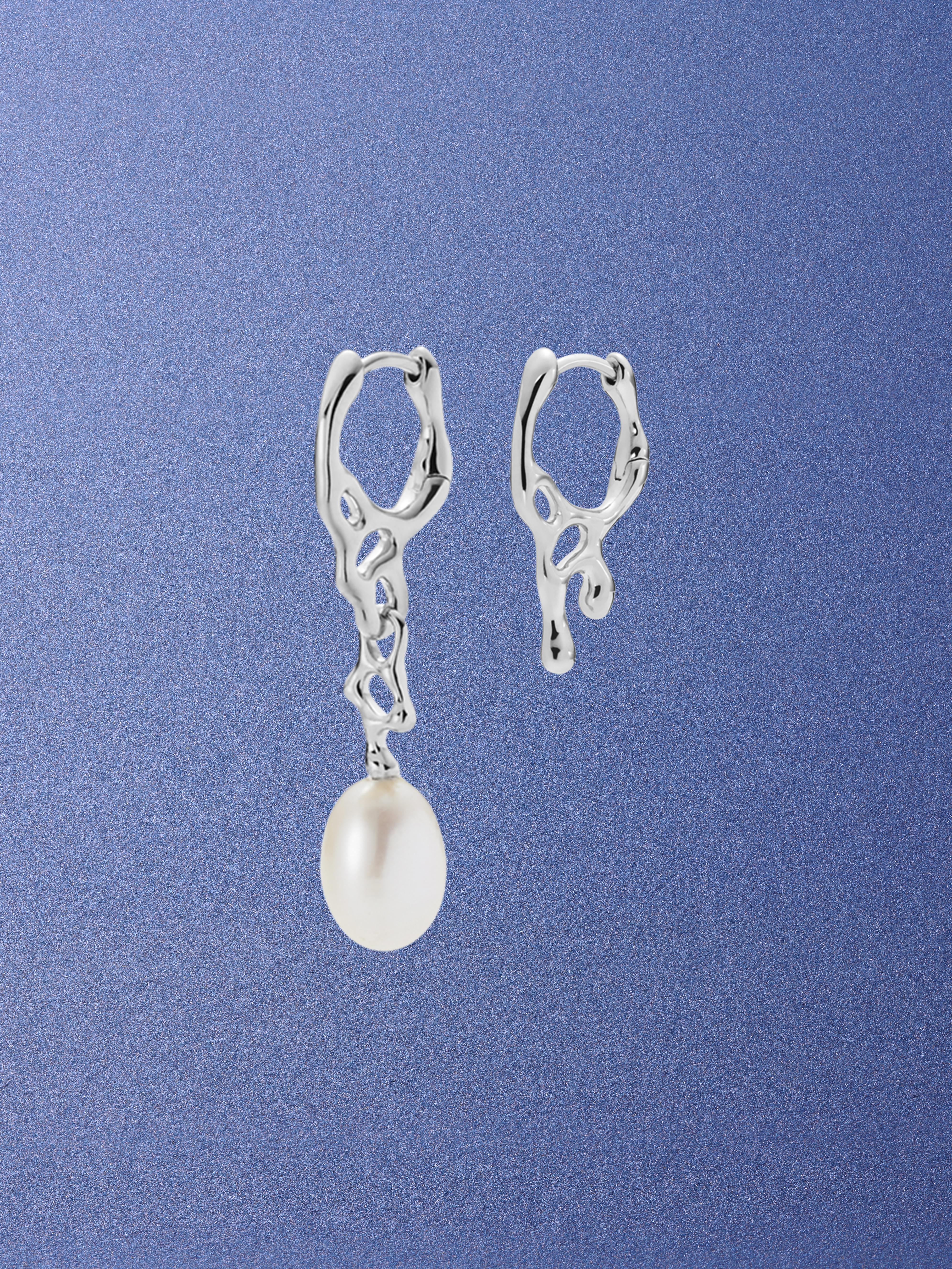 Peblinge Huggie & Sortedam Huggie Maria Black